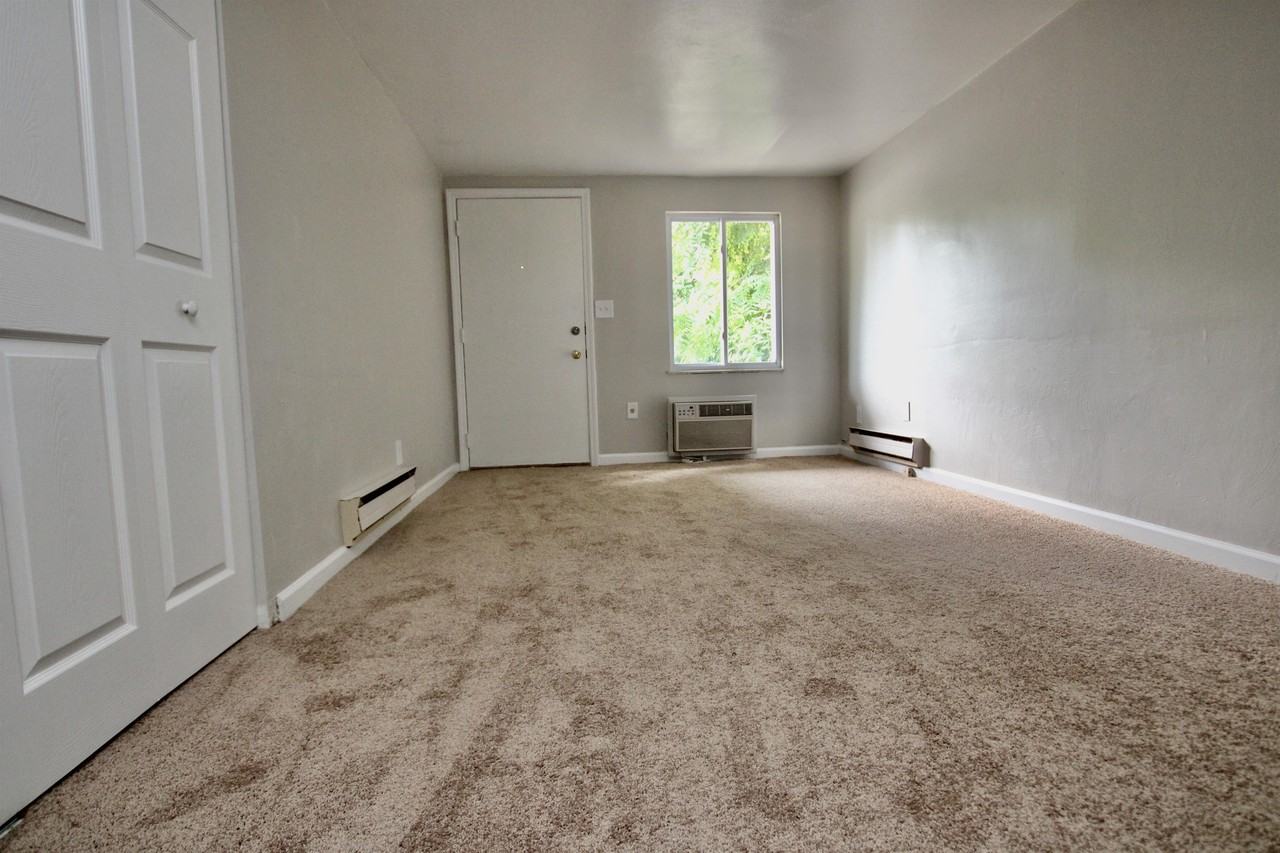 406 Park Manor Pl #406 - Photo 3 of 9