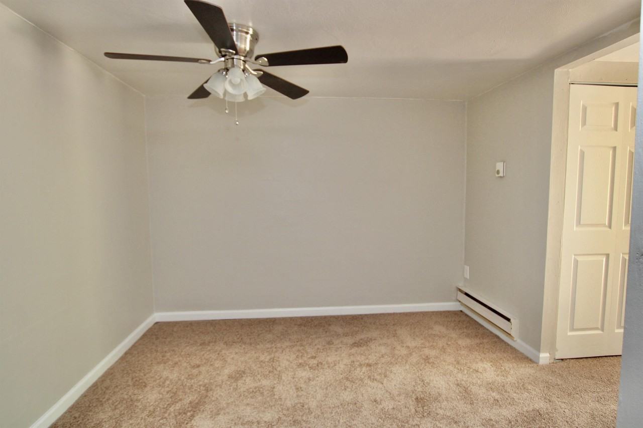 402 Park Manor Pl #402 - Photo 6 of 8