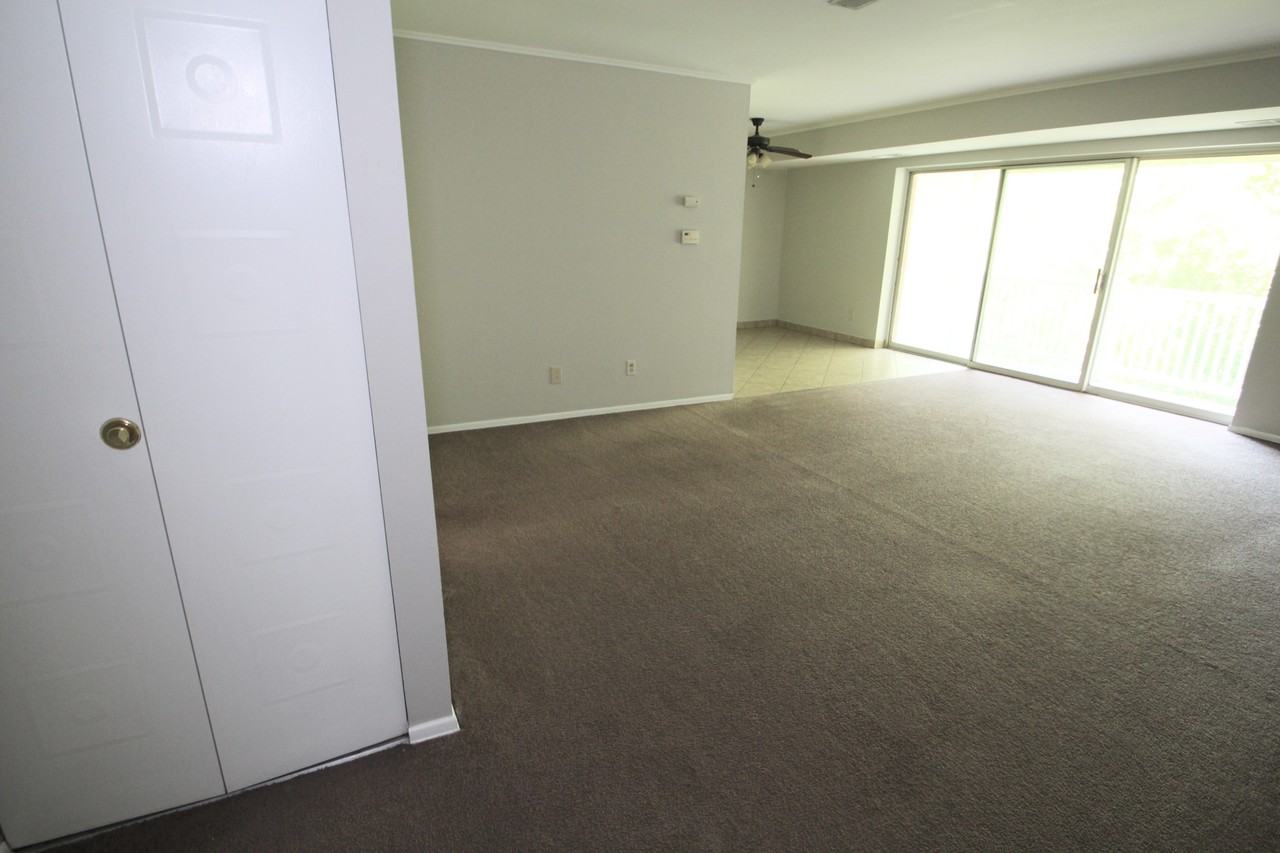 422 422 EAST WHEELING STREETAPT B-6 #B06 - Photo 2 of 11