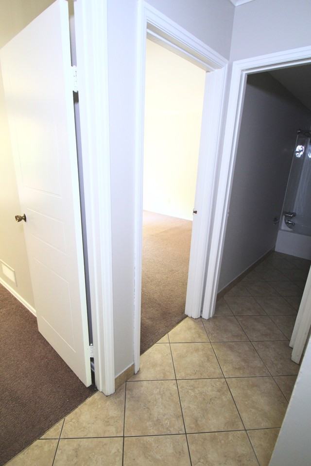 422 422 EAST WHEELING STREETAPT B-6 #B06 - Photo 5 of 11