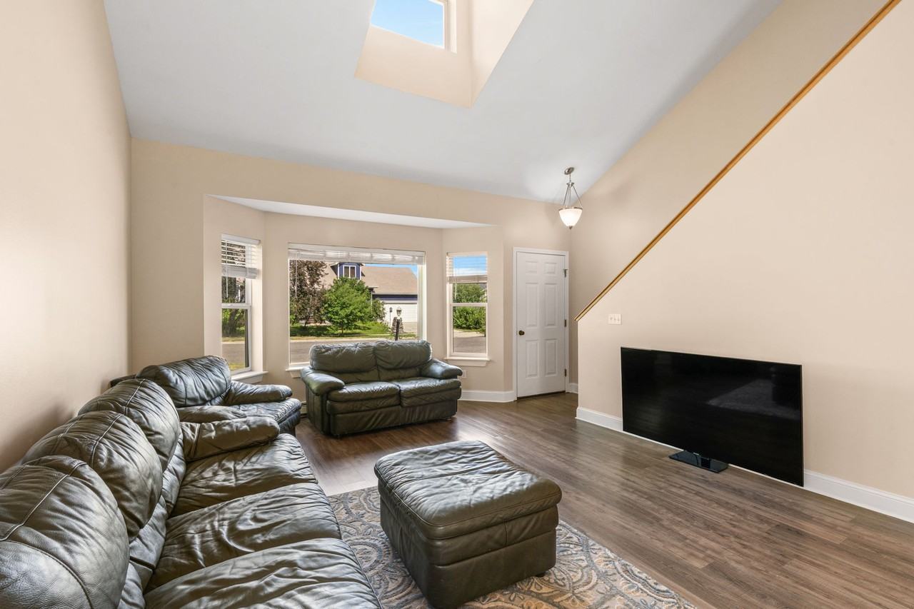 306 Golden Valley Dr #HOME - Photo 4 of 41