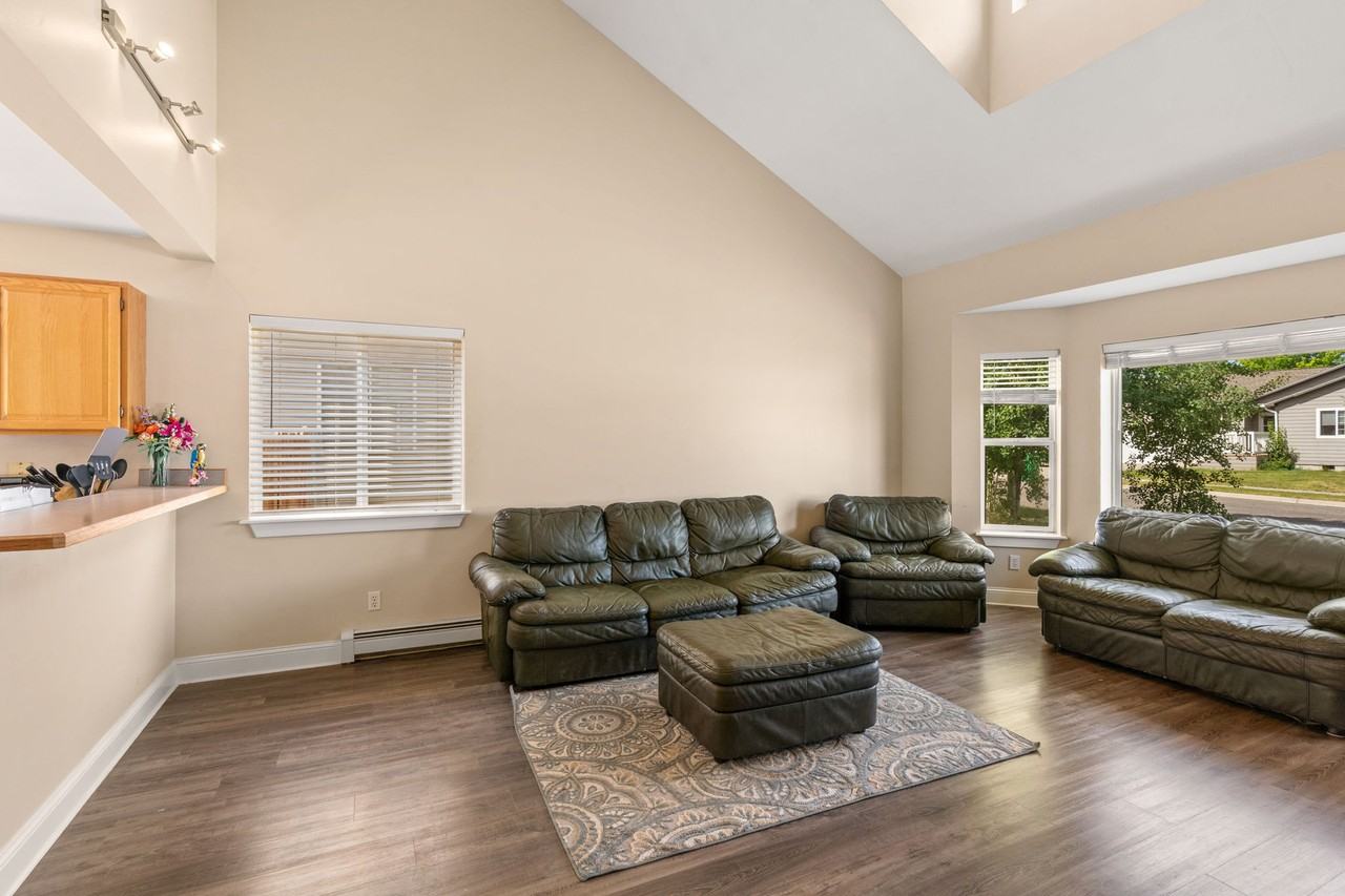 306 Golden Valley Dr #HOME - Photo 6 of 41