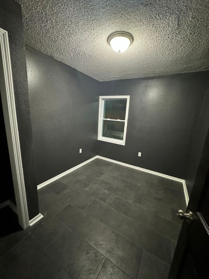 797 Buntyn St #1 - Photo 2 of 9