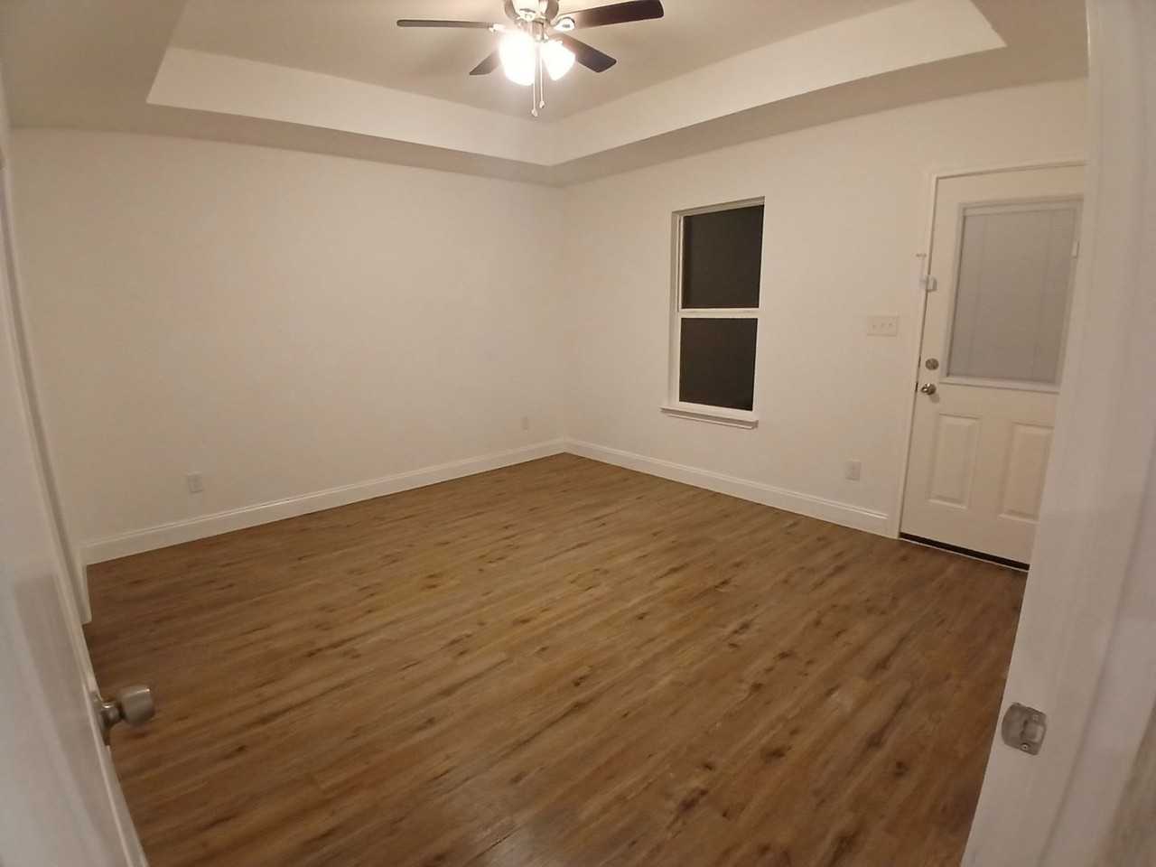 729 Oaklanding Cir - Photo 7 of 12