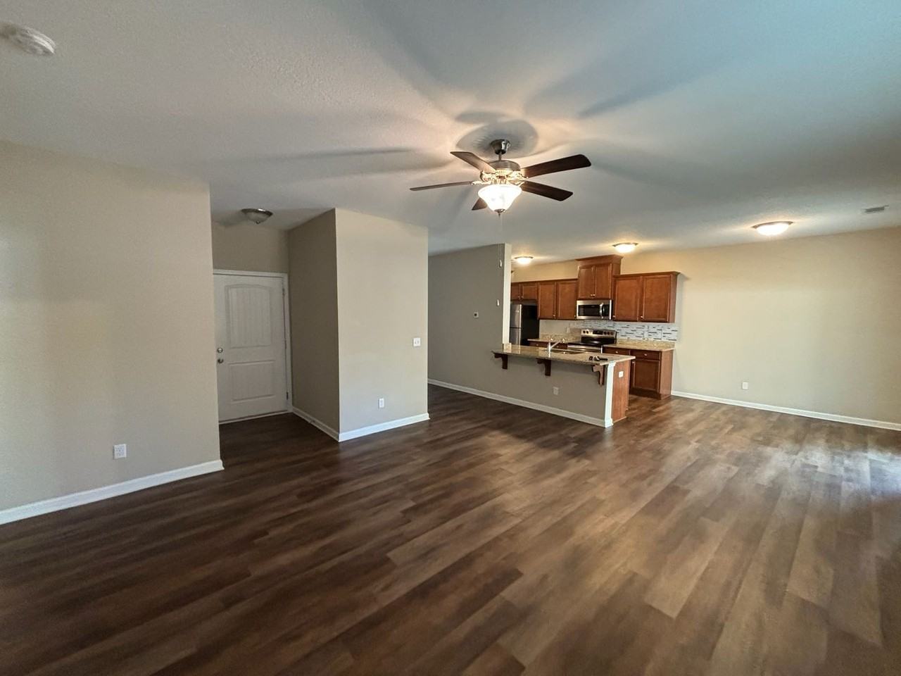 159 Gregory Pl - Photo 4 of 32