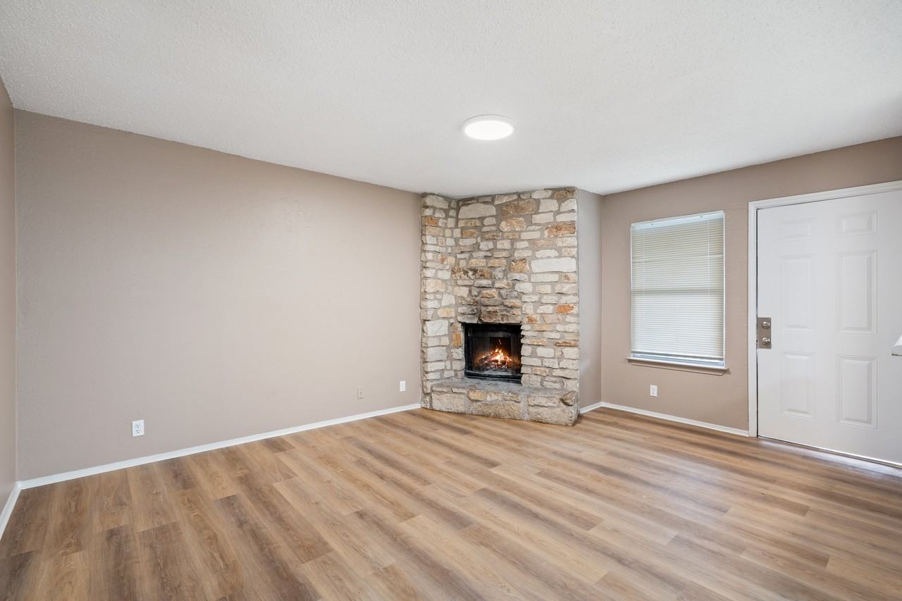 2312 Rachael Court #C - Photo 2 of 13