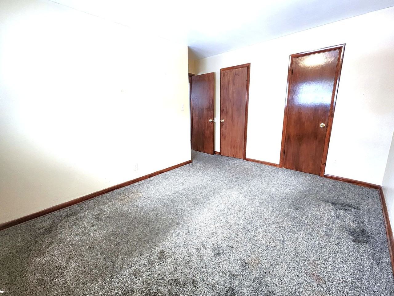 11059 West Hampton Avenue - Photo 7 of 9