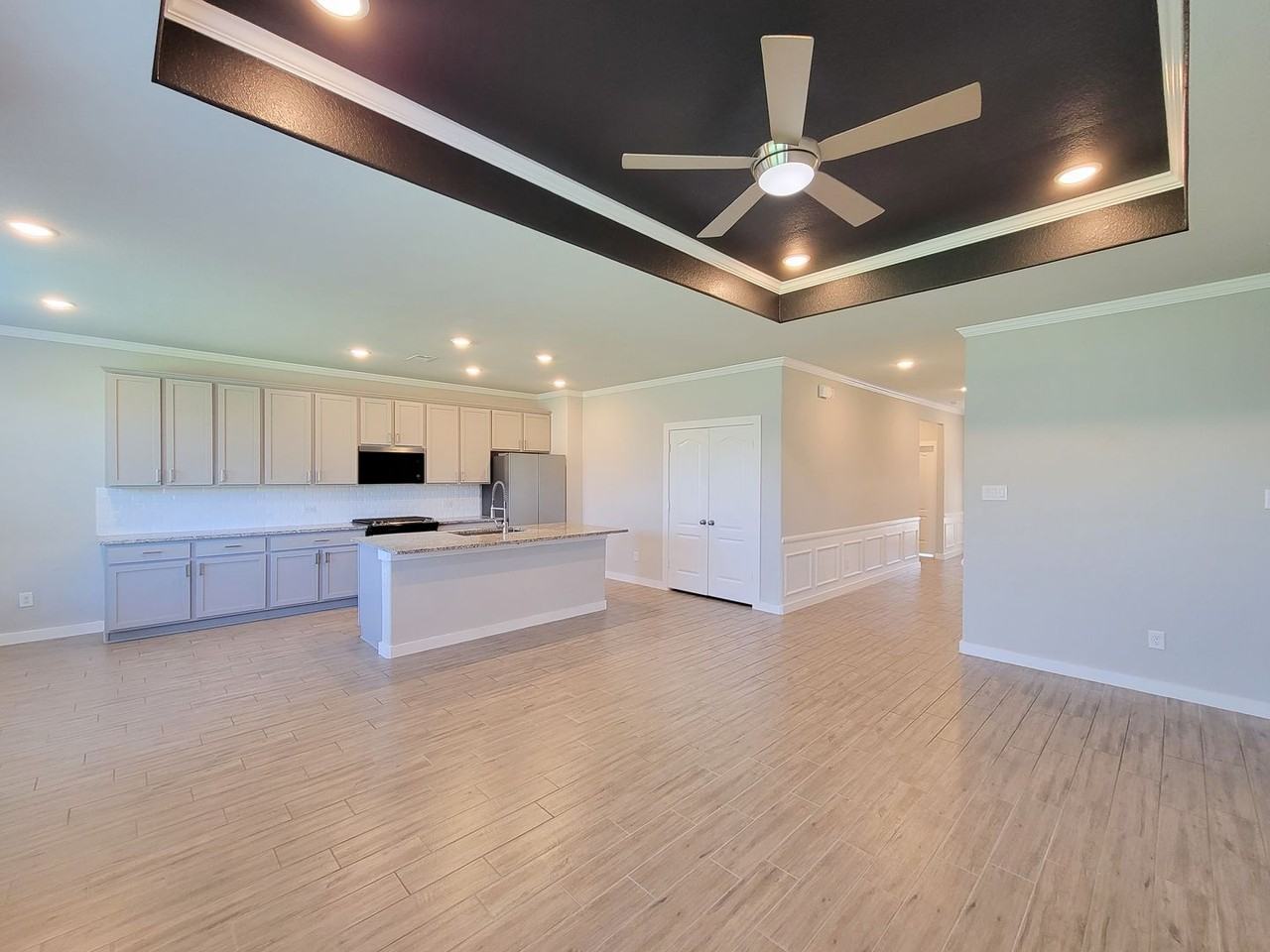 31402 Conover Drive - Photo 5 of 18