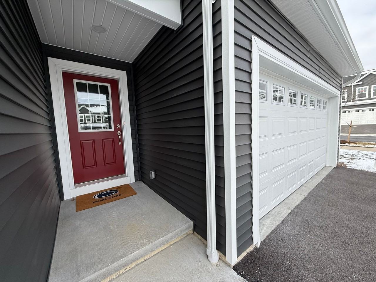 138 Dolomite Drive - Photo 2 of 25