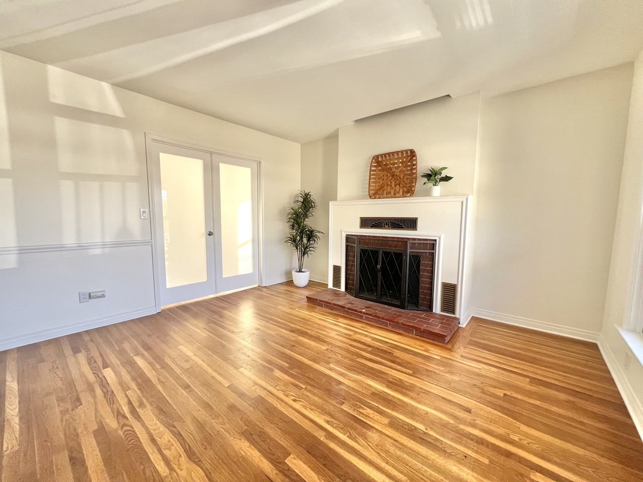 6165 Blain Pl #1 - Photo 6 of 36