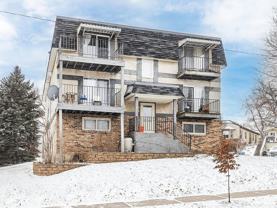 5130 Hiawatha Avenue - Photo 1 of 1