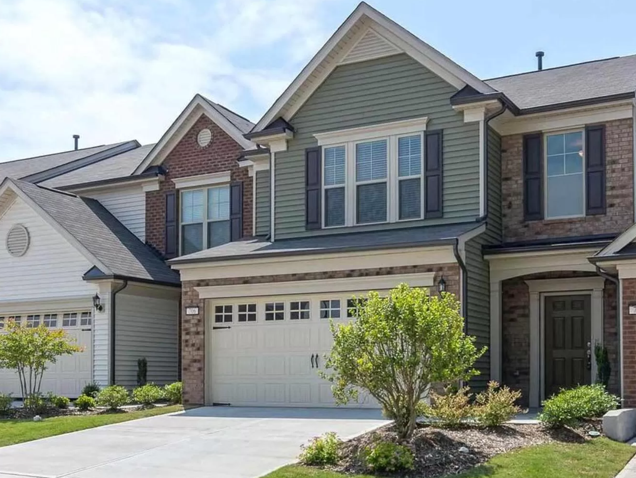 706 Brier Crossings Loop #1 - Photo 4 of 21