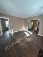 featured image of 2310 North Clinton Street