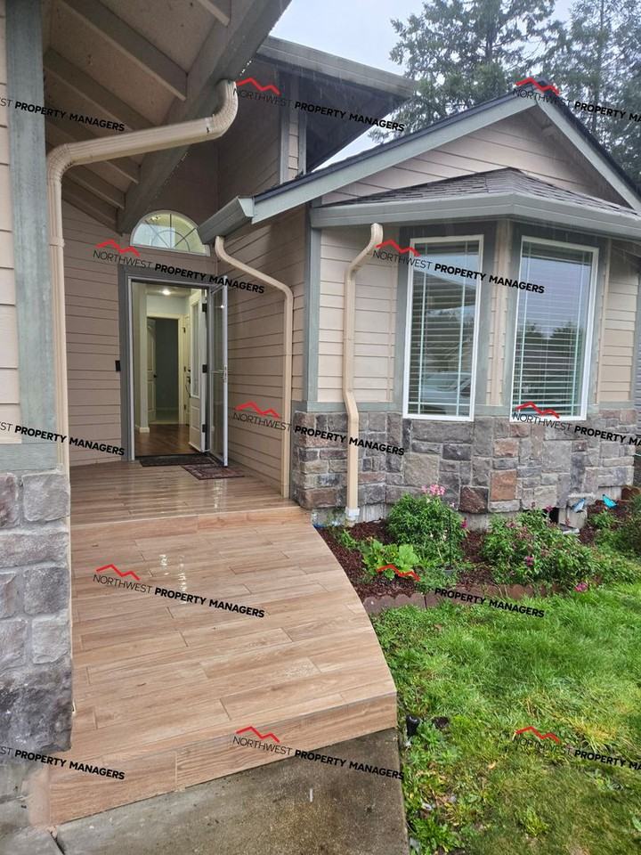 2561 Kristine Ct - Photo 4 of 30