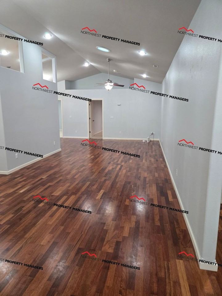 2561 Kristine Ct - Photo 7 of 30