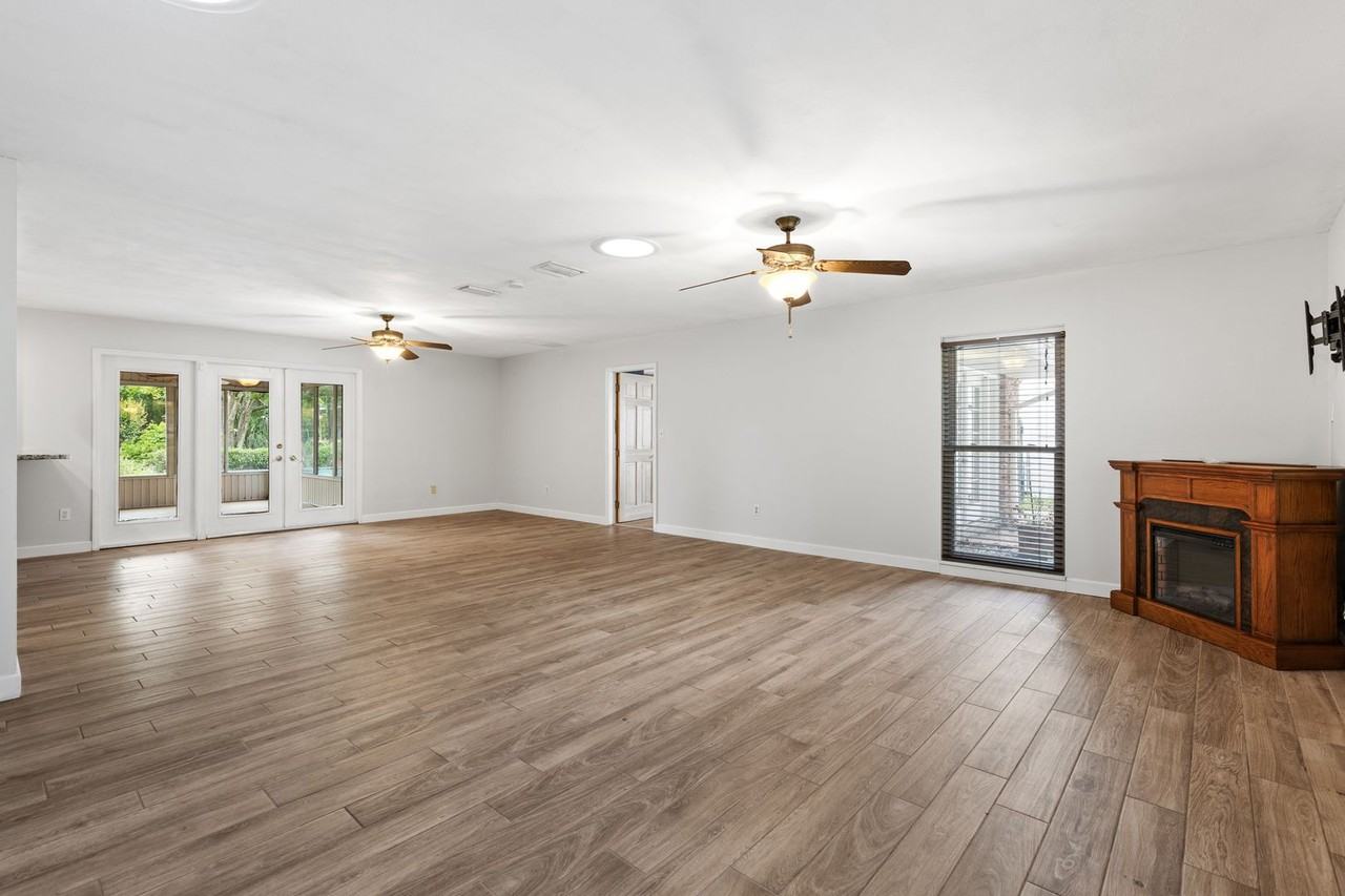 49 Southeast Nelsons Point - Photo 6 of 28