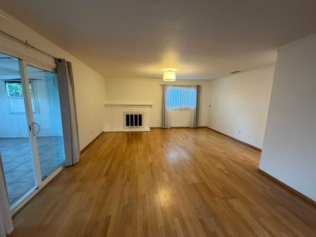 6934 Dannyboyar Avenue - Photo 3 of 22