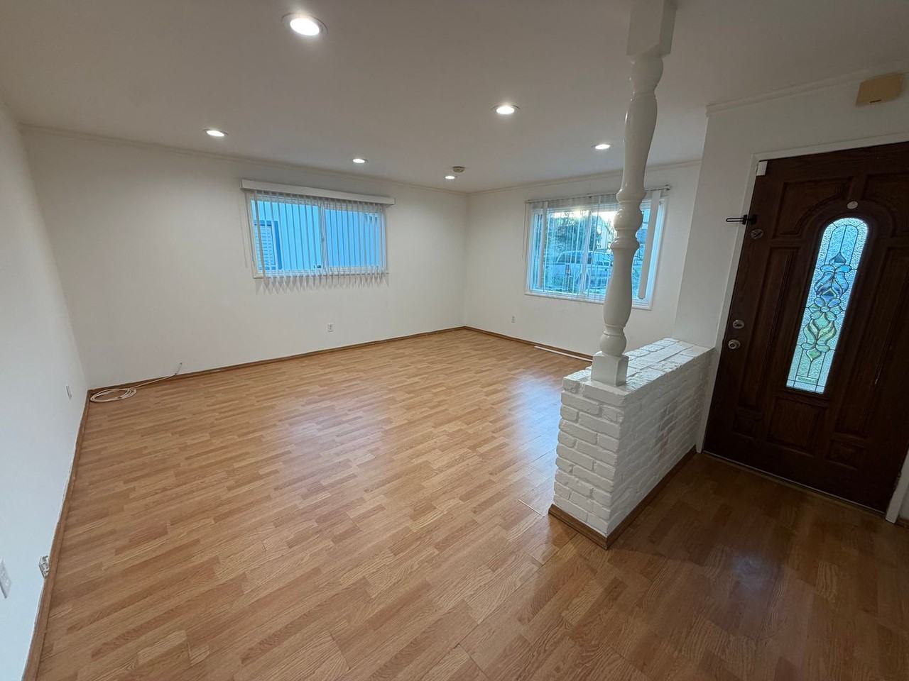 6934 Dannyboyar Avenue - Photo 5 of 22