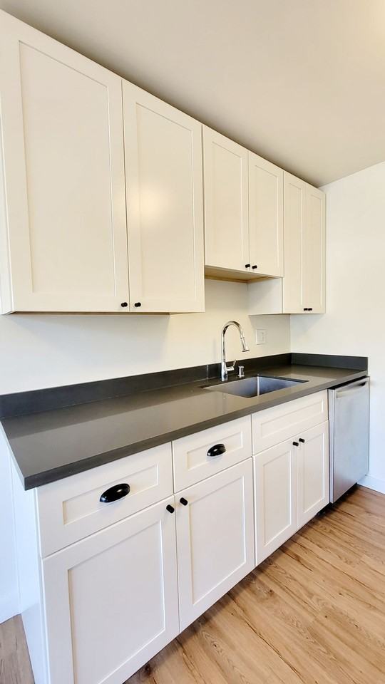 335 Torino Dr #3 - Photo 3 of 12