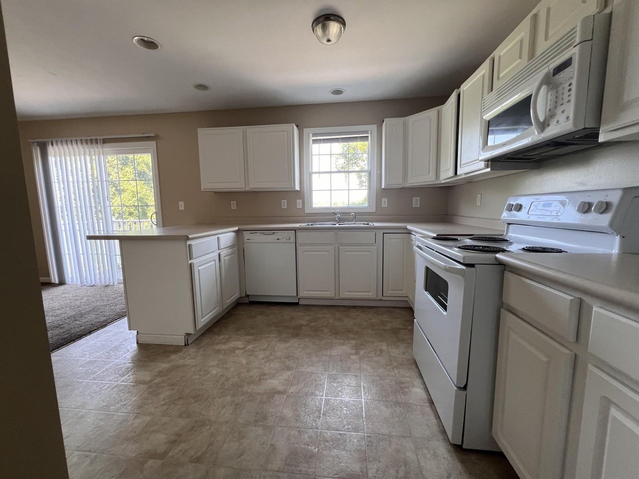 1447 North Willey Street #1447 - Photo 7 of 28