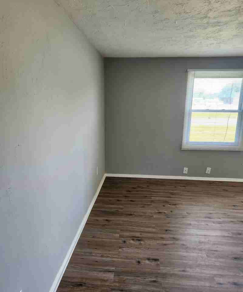 1808 E 42nd St #1808 - Photo 5 of 12