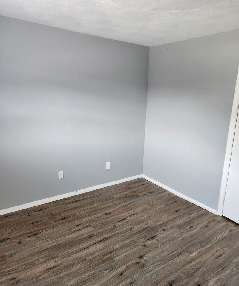 1808 E 42nd St #1808 - Photo 6 of 12