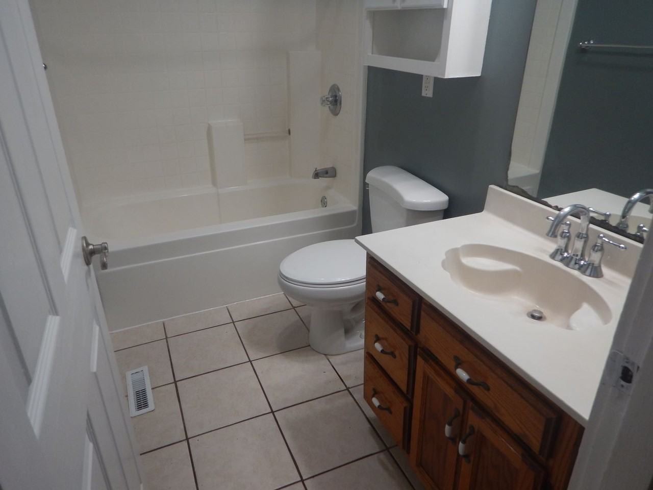 1904 Georgetown Road Northwest - Photo 5 of 20