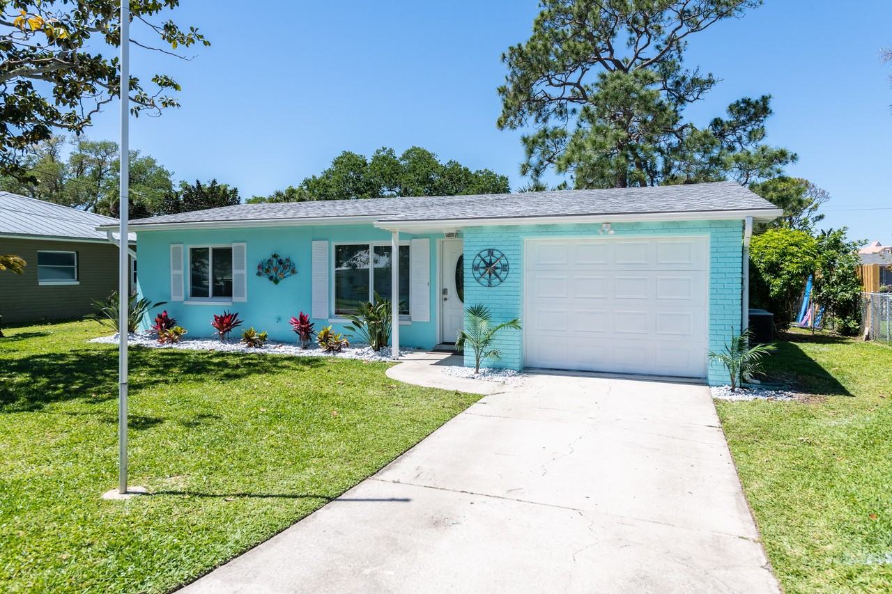 632 Goodwin Avenue #1 - Photo 2 of 9