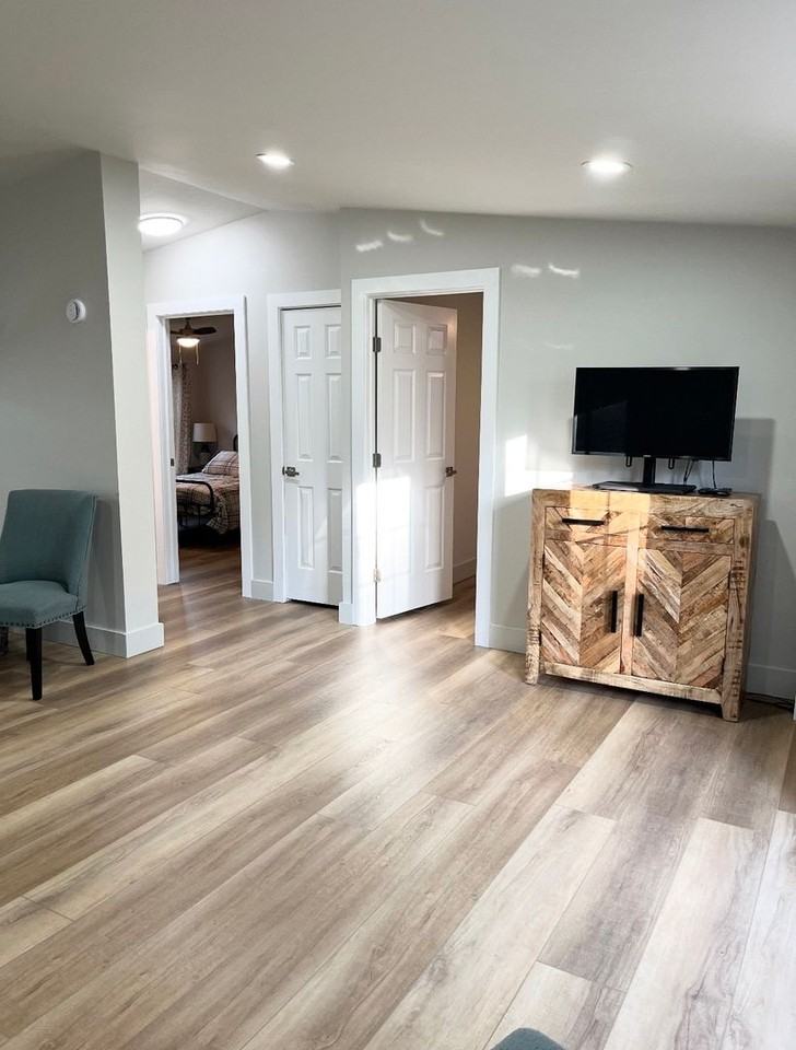 48 South Hoernerstown Road - Photo 5 of 22