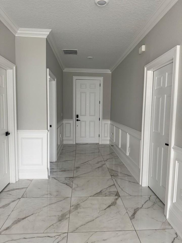 420 Kestrel Dr - Photo 3 of 26