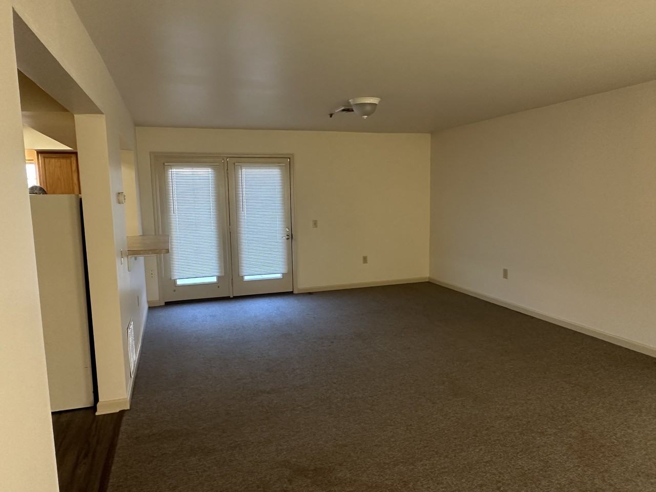 1017 Hot Point Cmns #1017 - Photo 7 of 9