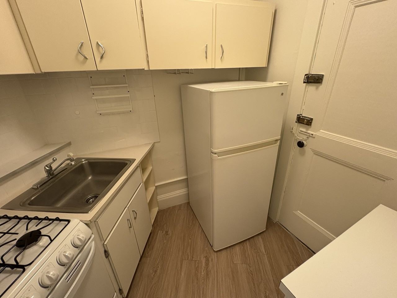 5 Concord Ave #5-25 - Photo 2 of 4