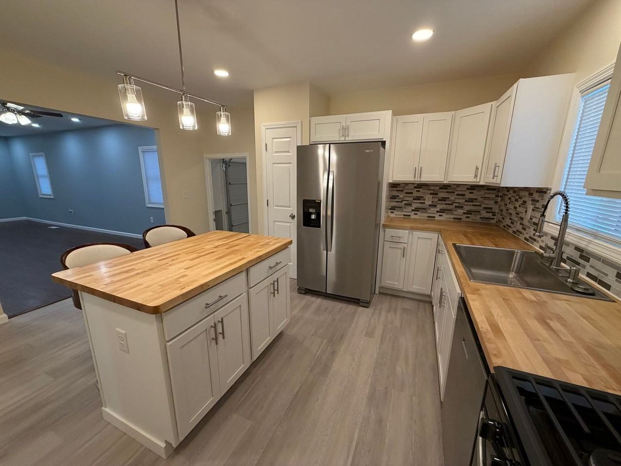 4531 Pinehurst Ave Sw - Photo 3 of 26