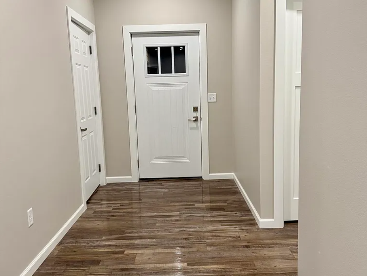 1120 Carl Road - Photo 6 of 28