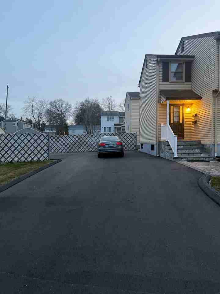 250 Oakland Ave - Photo 2 of 21