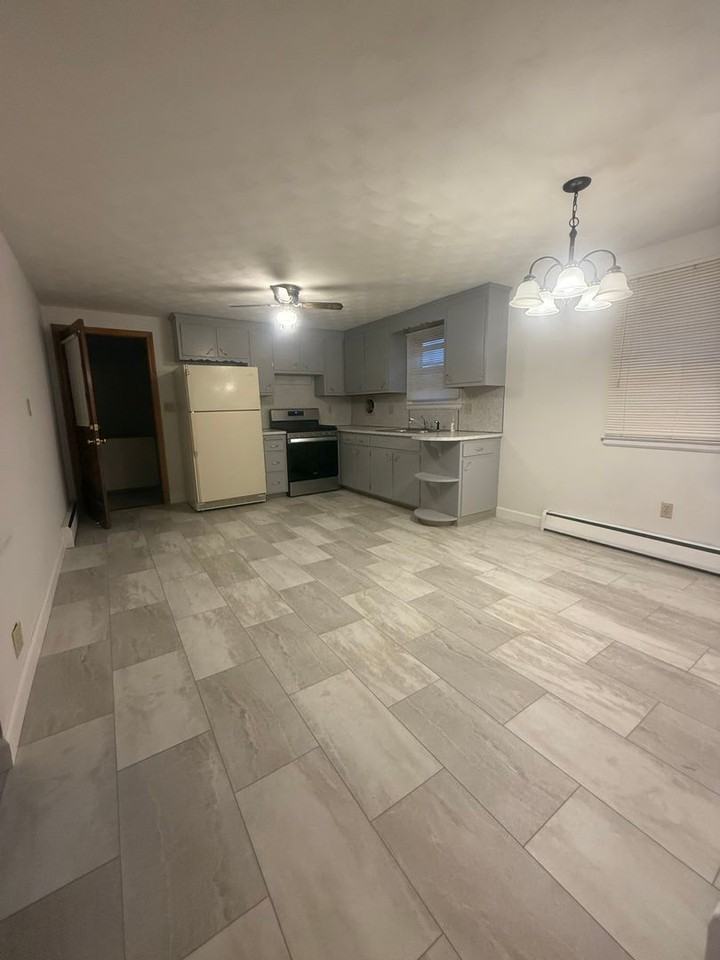 250 Oakland Ave - Photo 6 of 21