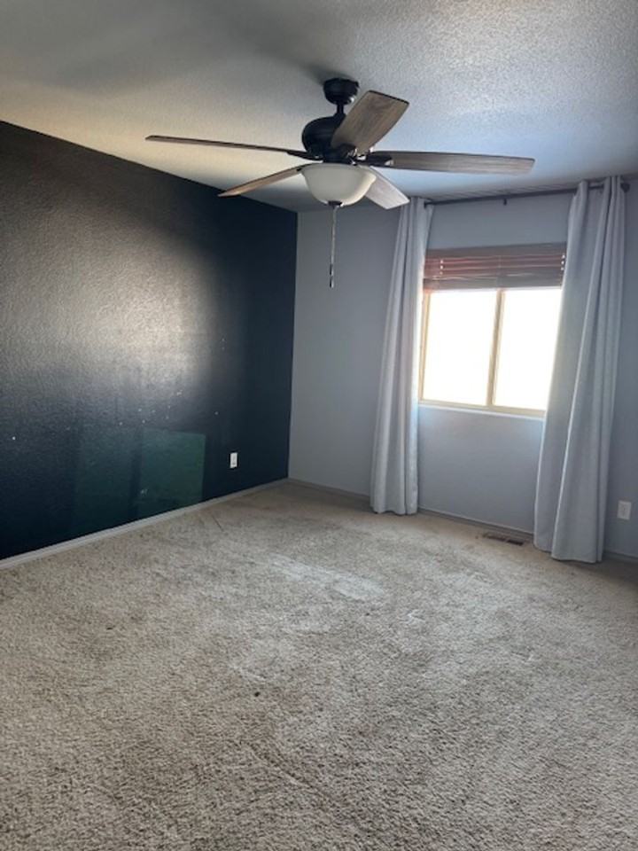 5912 Polly Ct - Photo 4 of 15