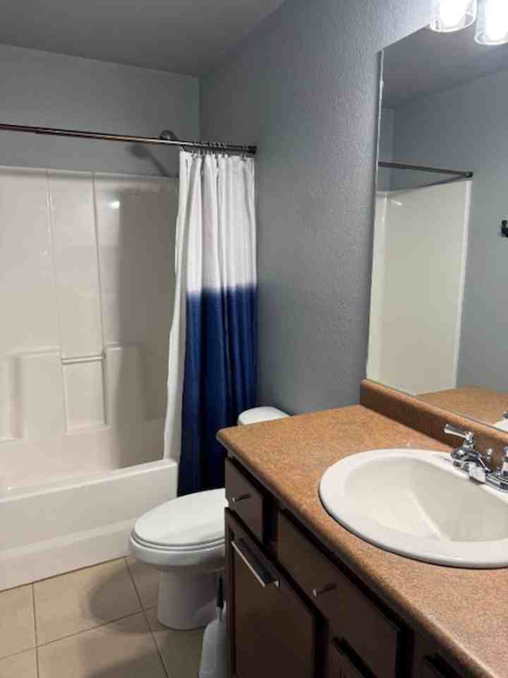 5912 Polly Ct - Photo 7 of 15