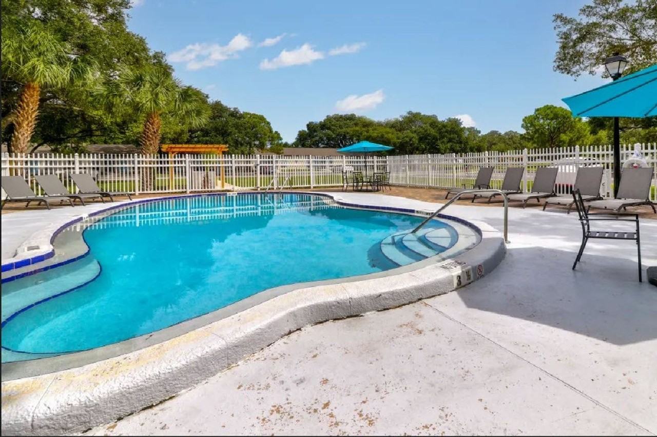 Fountains at Pinellas Park - Photo 6 of 14