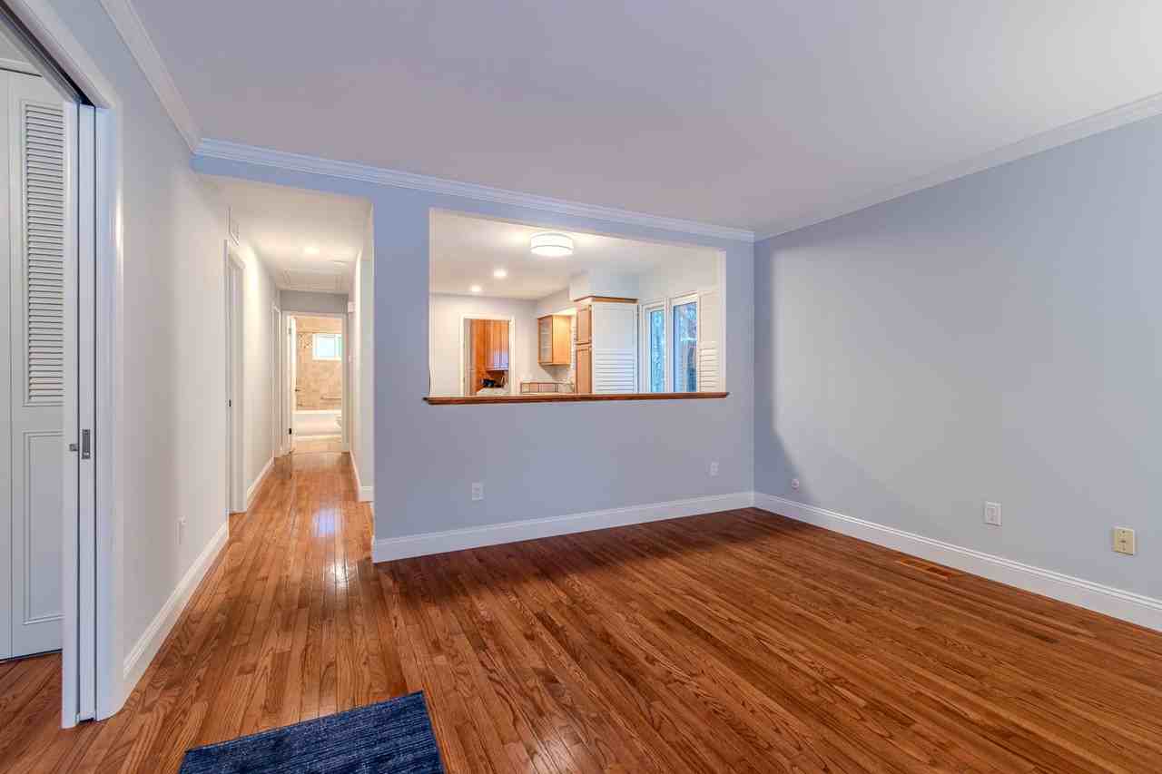 122 N Helen Ave - Photo 3 of 17