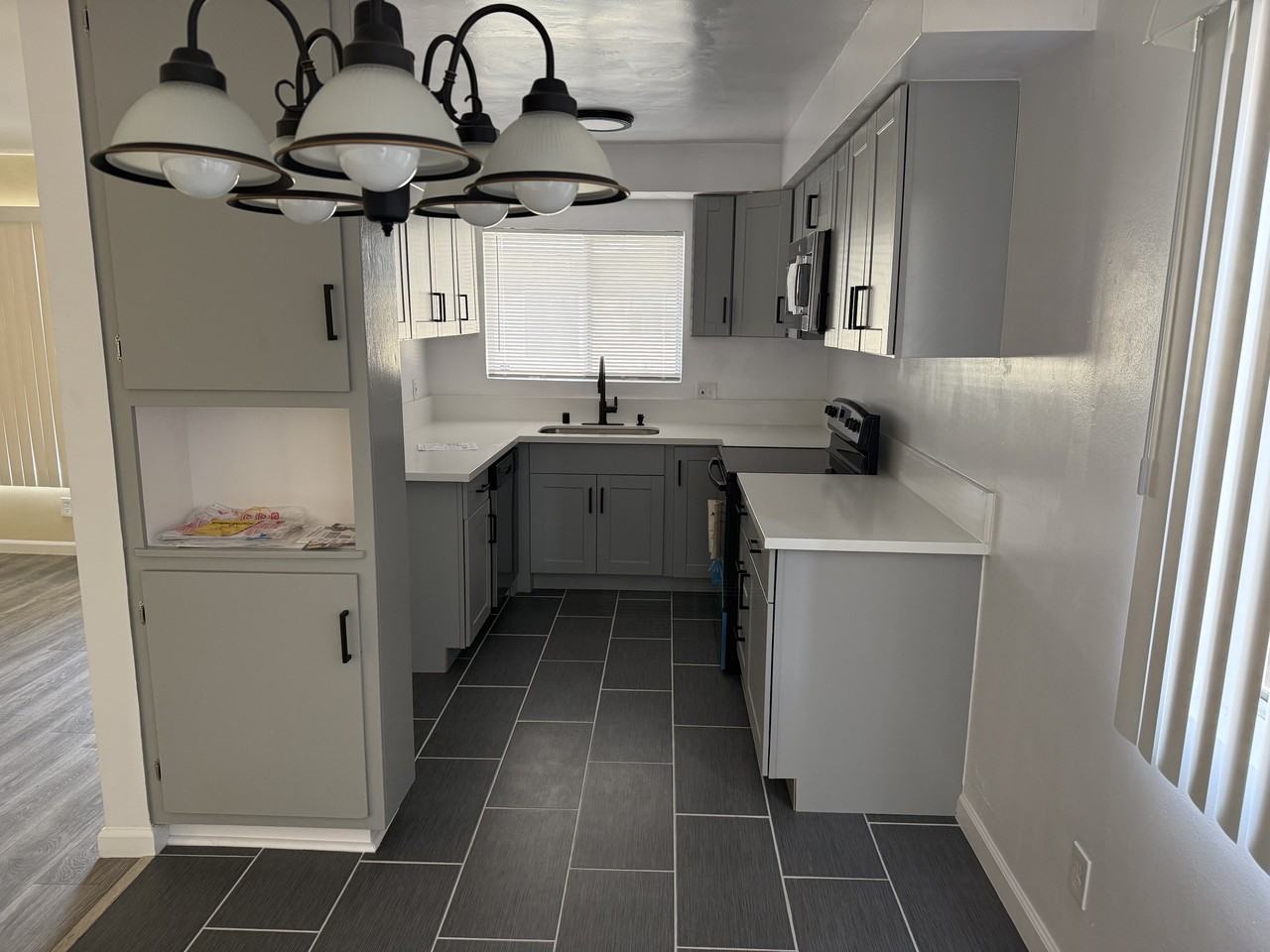 8211 Owensmouth Avenue #315