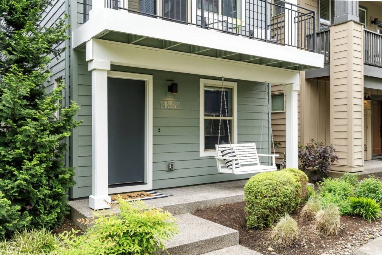 14255 Southwest Burlwood Lane #1 - Photo 3 of 42