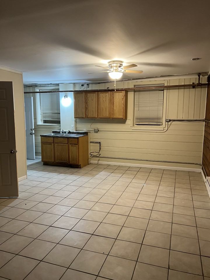 412 East 41st Avenue #2 - Photo 7 of 7