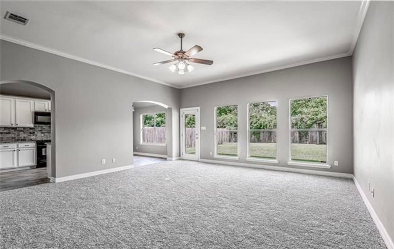 254 Avondale Lane - Photo 6 of 18