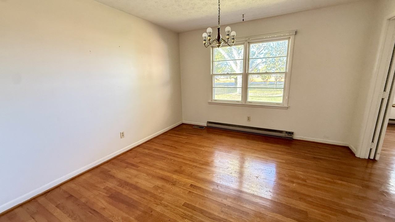 6167 Wall Triana Hwy #6167 - Photo 7 of 31