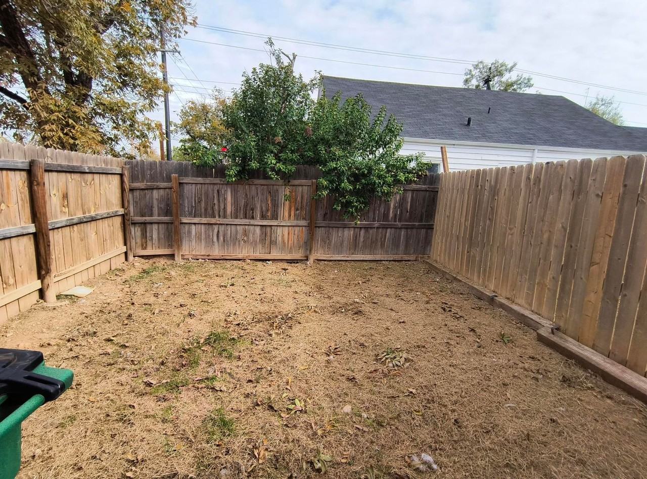 2 S Jefferson St - Photo 7 of 8