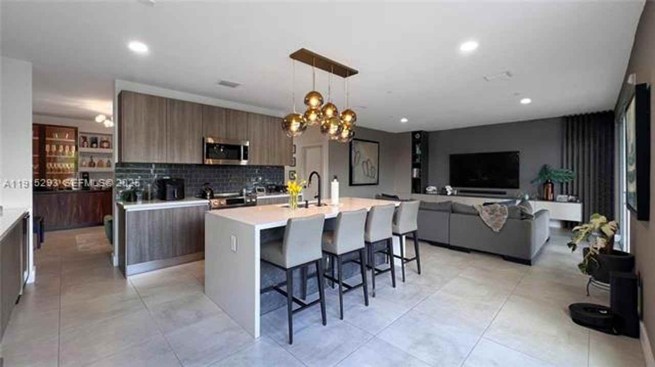 6761 Northwest 103rd Place #0 - Photo 6 of 35