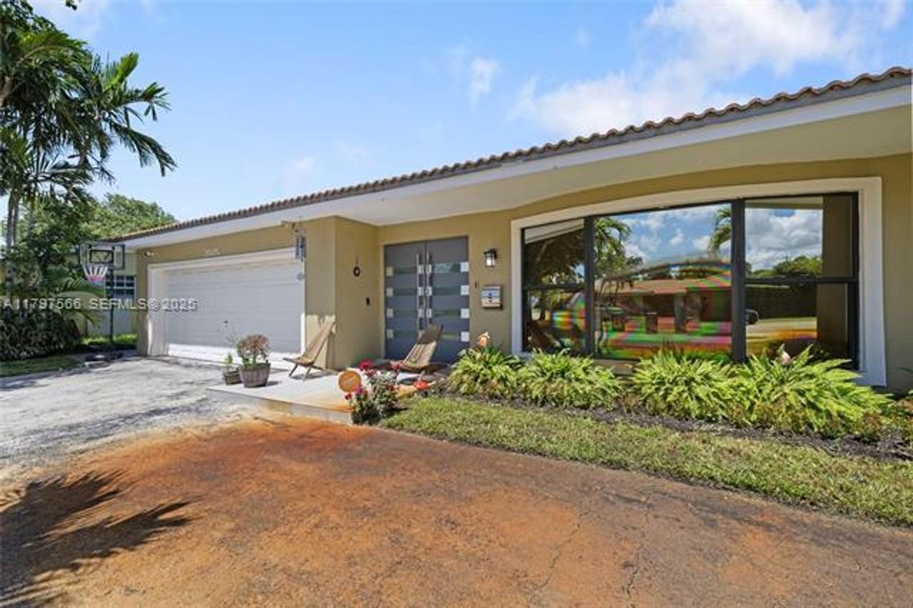 20375 Northeast 22nd Place #0 - Photo 4 of 50