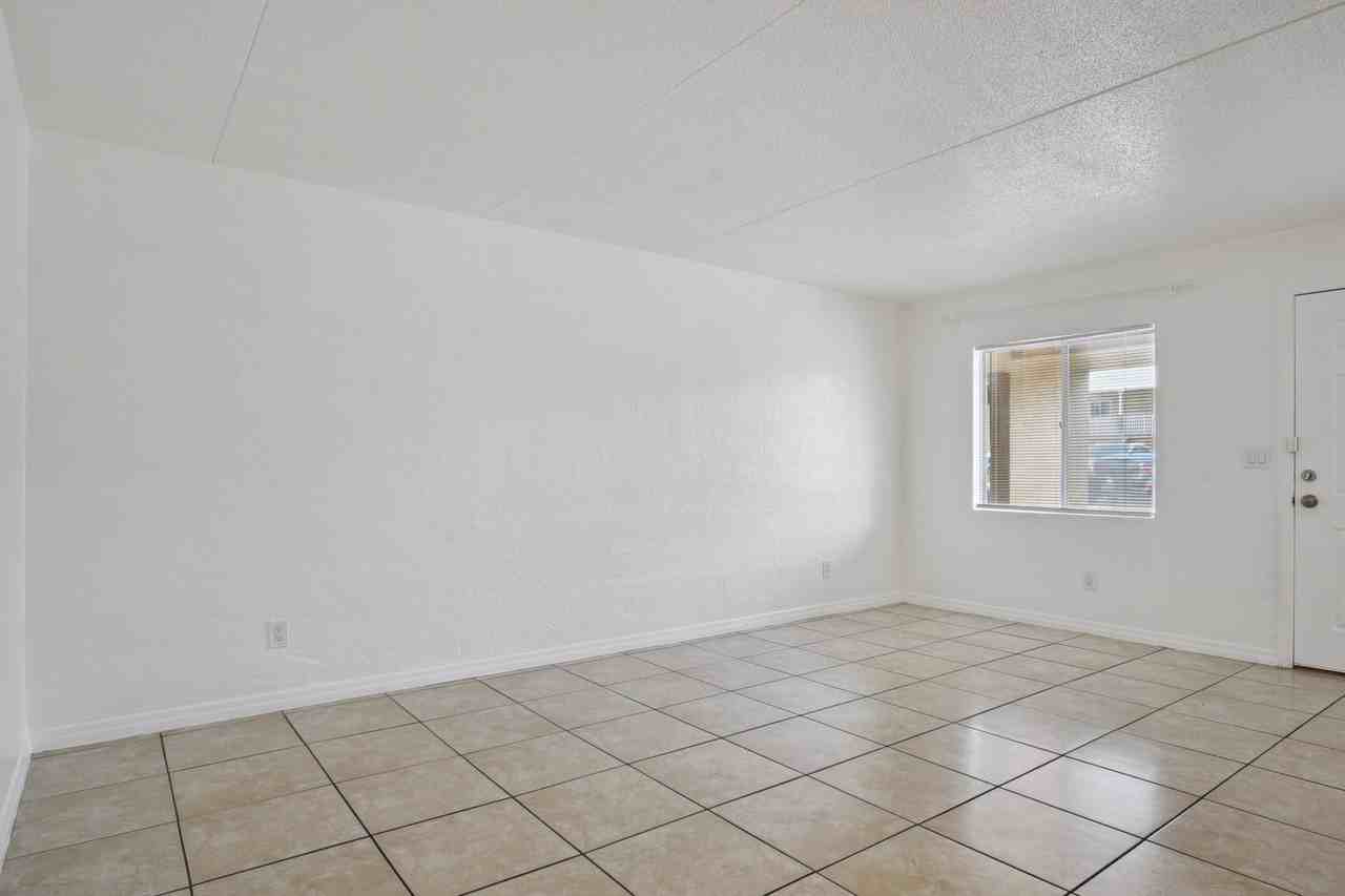 415 North Halifax Avenue #1 - Photo 3 of 21