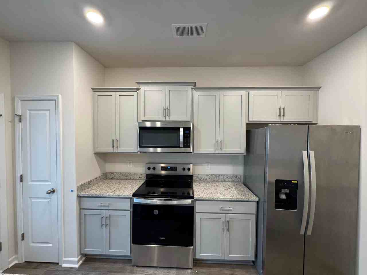 2835 Egert Dr #1 - Photo 4 of 36